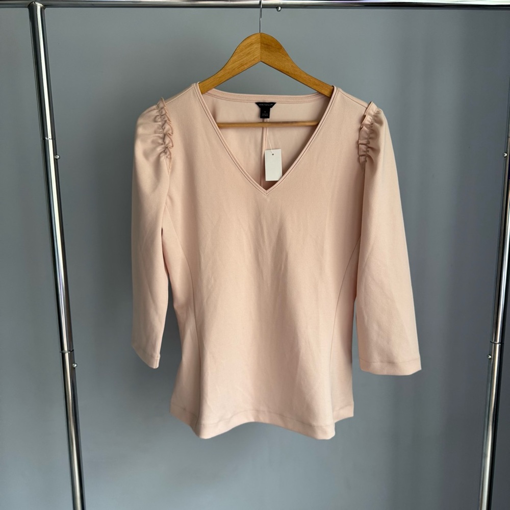 Ann Taylor NWT V Neck Pink Blouse